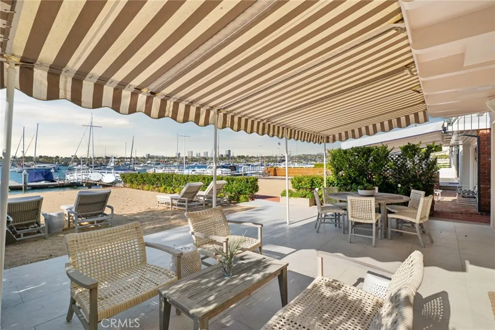 1411 E Bay Avenue Newport Beach, CA 92661