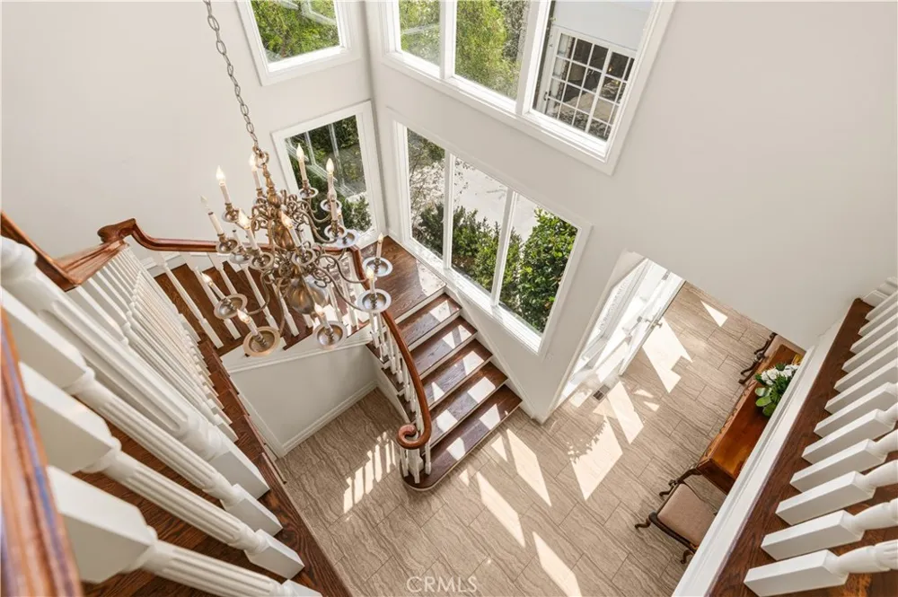 94 Linda Isle Newport Beach, CA 92660