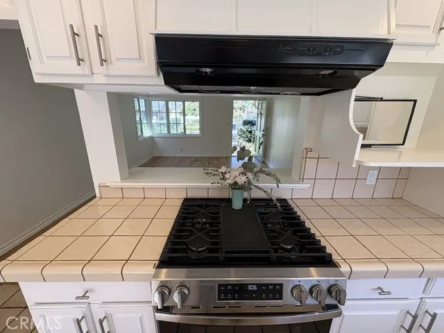 223 Lillian Costa Mesa, CA 92627