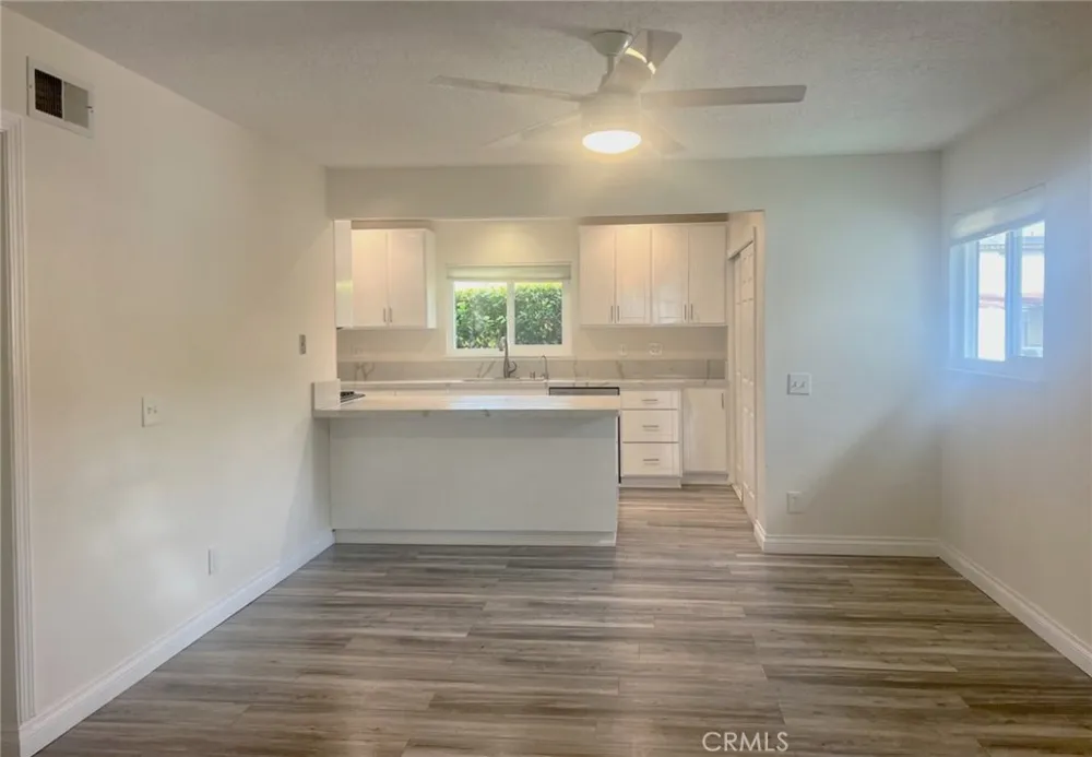 348 22nd Street Costa Mesa, CA 92627