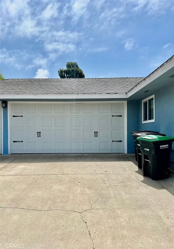348 22nd Street Costa Mesa, CA 92627