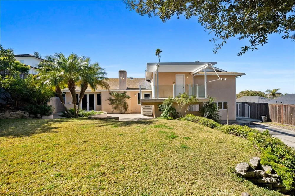 732 Bison Newport Beach, CA 92660