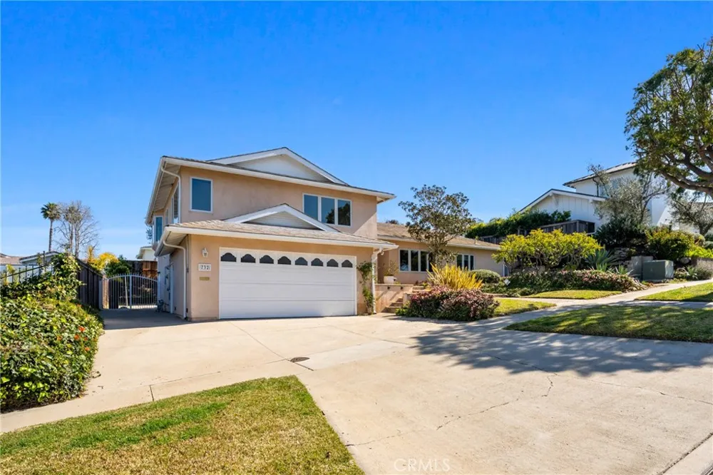 732 Bison Newport Beach, CA 92660