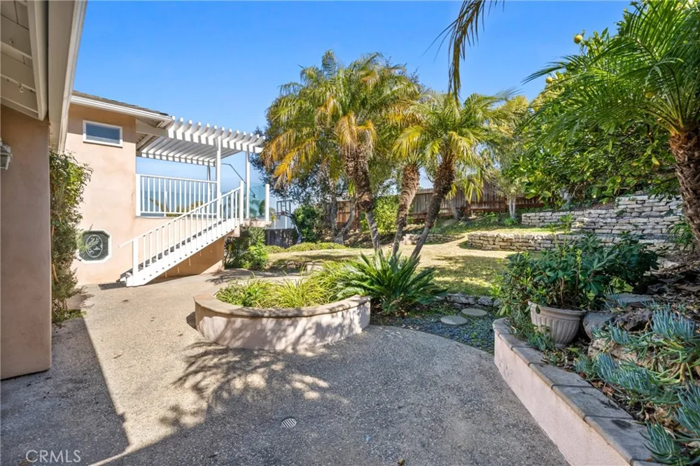 732 Bison Newport Beach, CA 92660