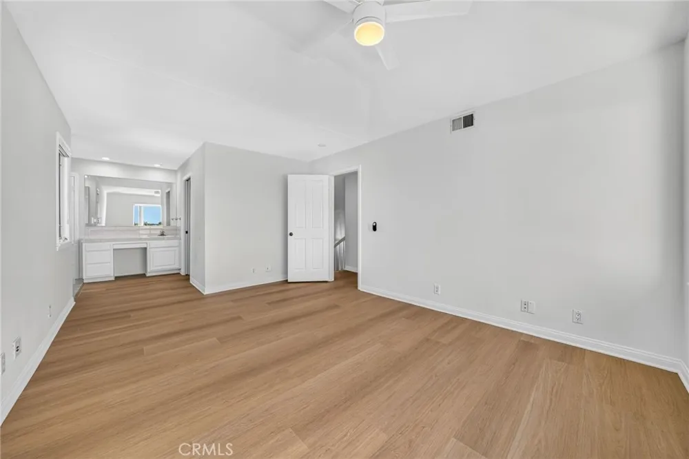 732 Bison Newport Beach, CA 92660