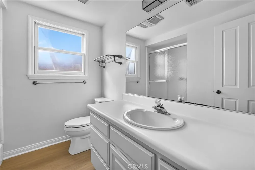732 Bison Newport Beach, CA 92660