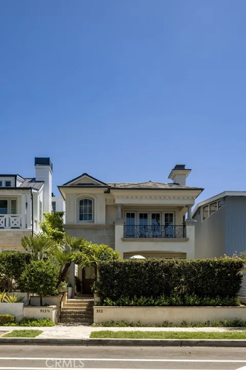 512 Avocado Avenue