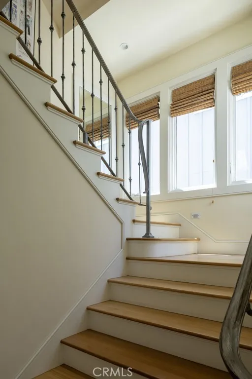 512 Avocado Avenue Corona del Mar, CA 92625