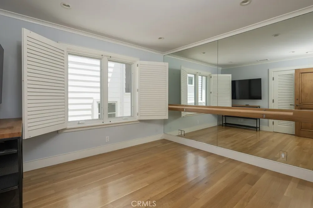 512 Avocado Avenue Corona del Mar, CA 92625