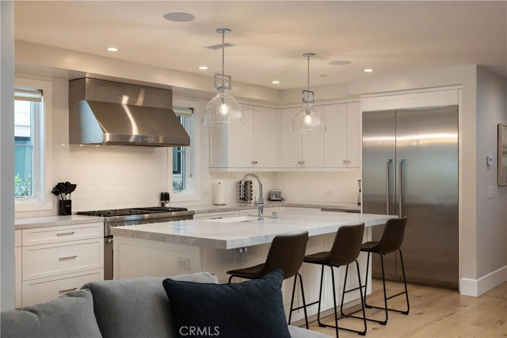 711 Marigold Avenue Corona del Mar, CA 92625