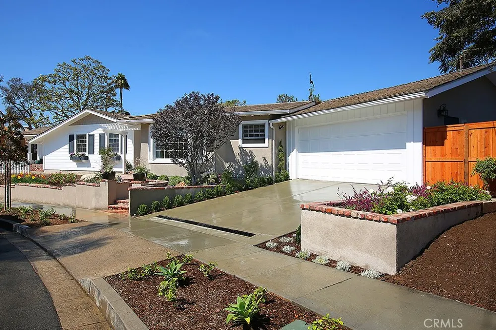 554 Hazel Drive Corona del Mar, CA 92625