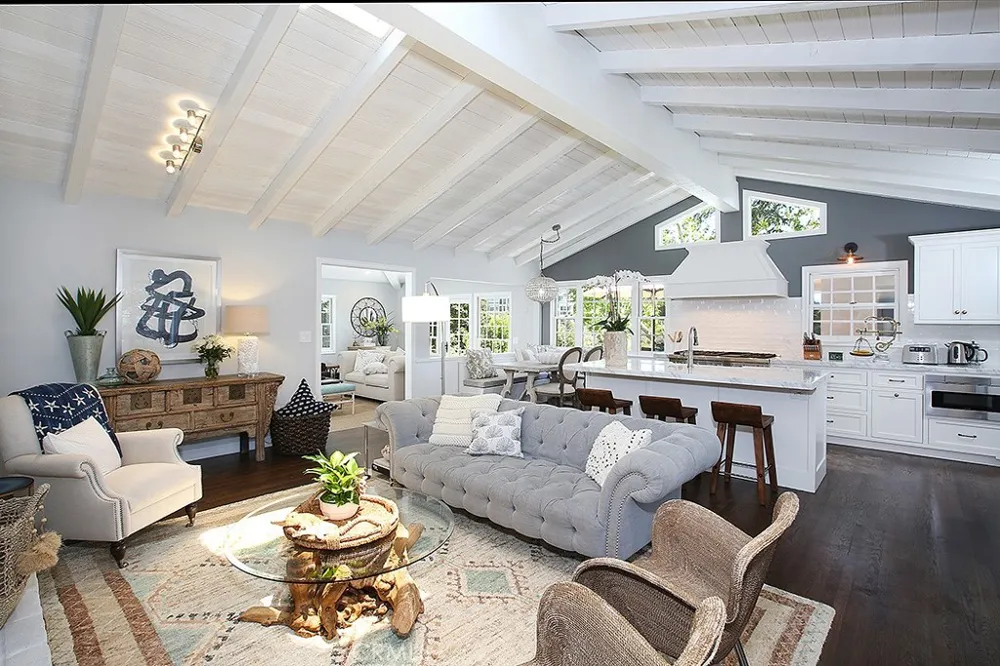 554 Hazel Drive Corona del Mar, CA 92625