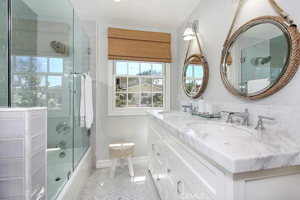 554 Hazel Drive Corona del Mar, CA 92625