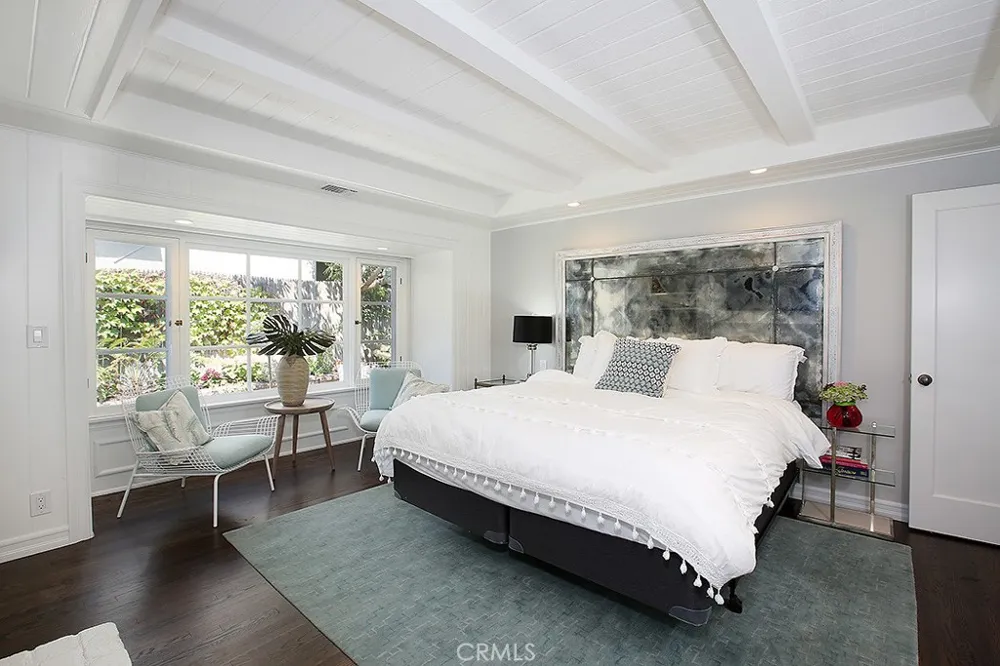 554 Hazel Drive Corona del Mar, CA 92625
