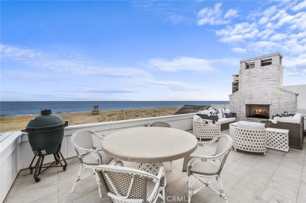 2148 E Oceanfront Newport Beach, CA 92661