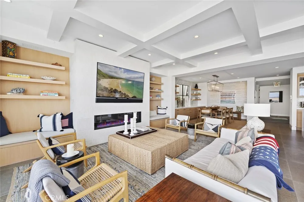 2148 E Oceanfront Newport Beach, CA 92661