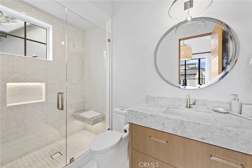 2148 E Oceanfront Newport Beach, CA 92661
