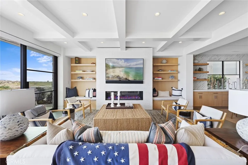 2148 E Oceanfront Newport Beach, CA 92661