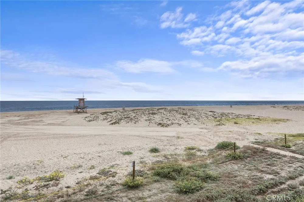 2148 E Oceanfront Newport Beach, CA 92661
