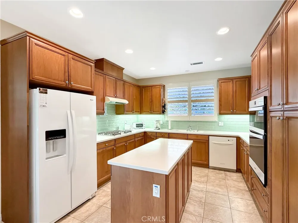 2450 Alameda Paso Robles, CA 93446