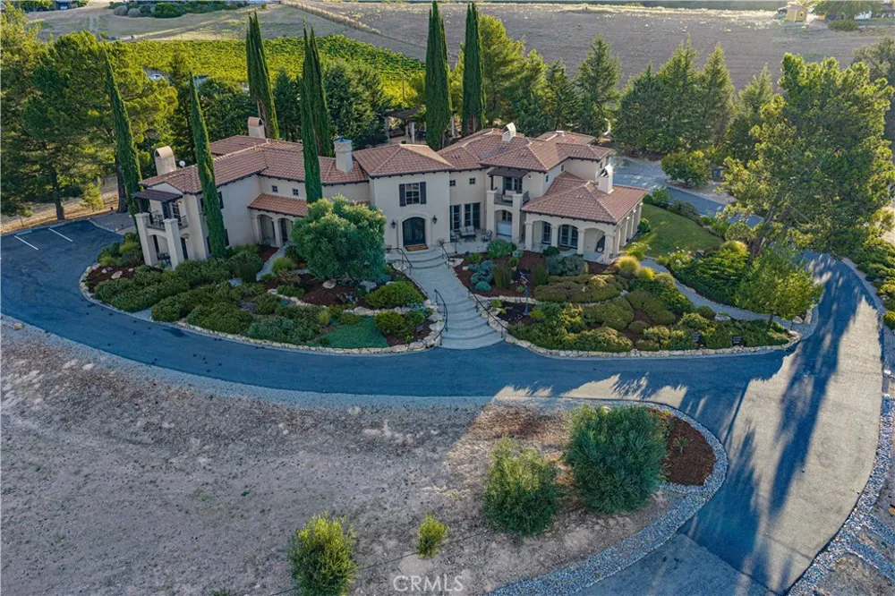 1455 Kiler Canyon Road Paso Robles, CA 93446