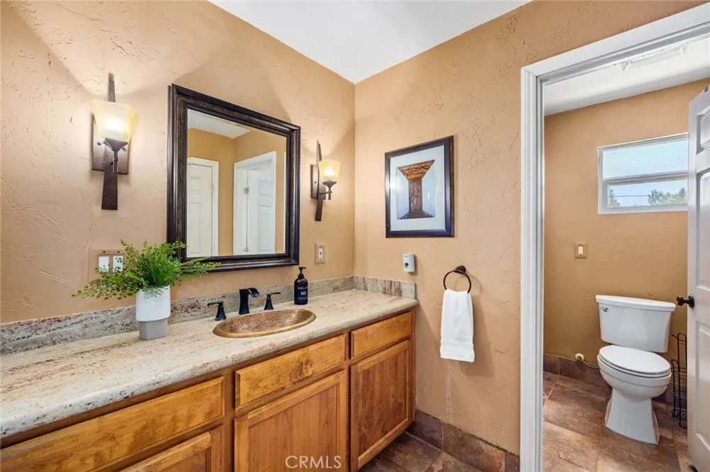 5955 Whispering Oaks Way Paso Robles, CA 93446