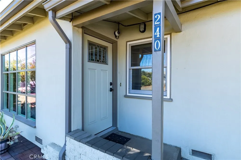 240 Oak Paso Robles, CA 93446