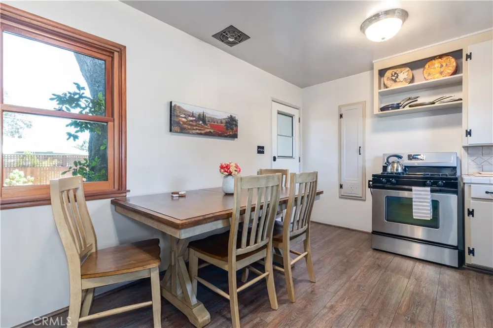 240 Oak Paso Robles, CA 93446