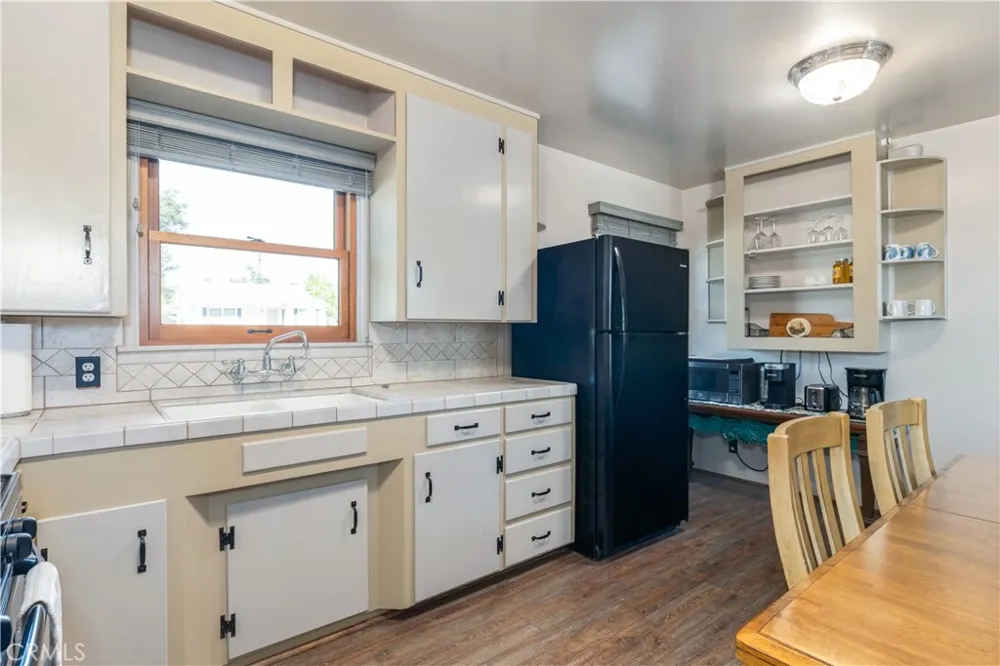 240 Oak Paso Robles, CA 93446