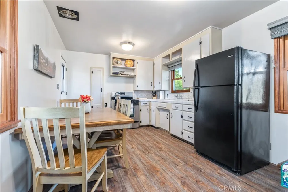 240 Oak Paso Robles, CA 93446