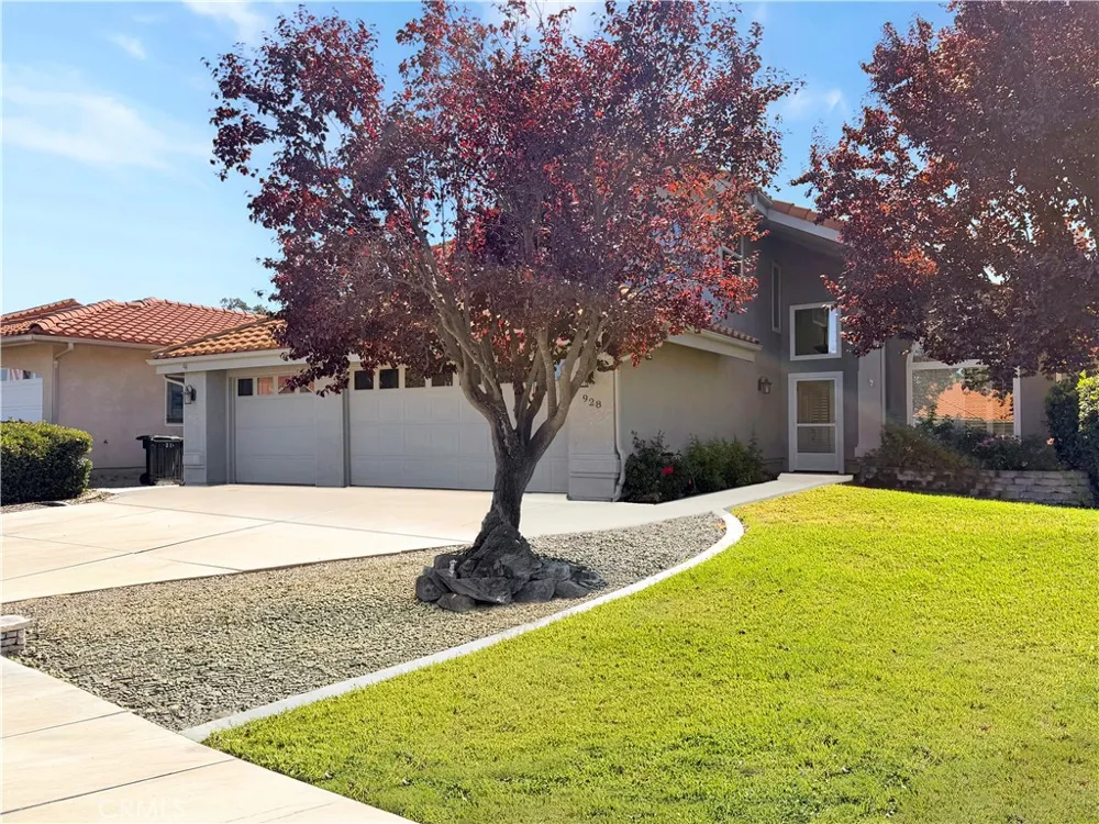 928 Saint Ann Paso Robles, CA 93446