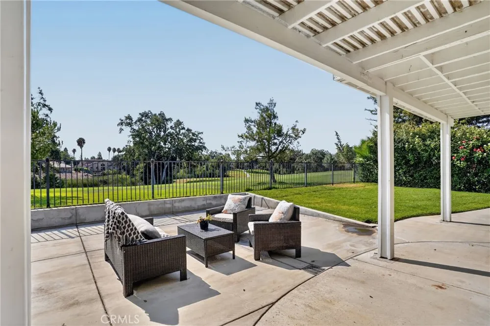 928 Saint Ann Paso Robles, CA 93446