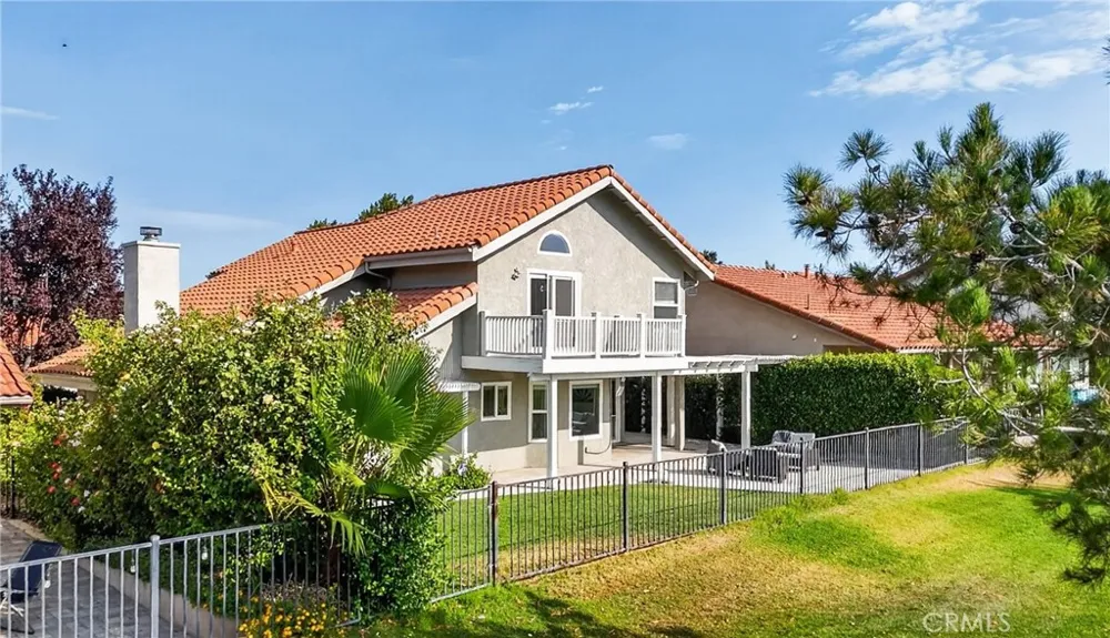 928 Saint Ann Paso Robles, CA 93446