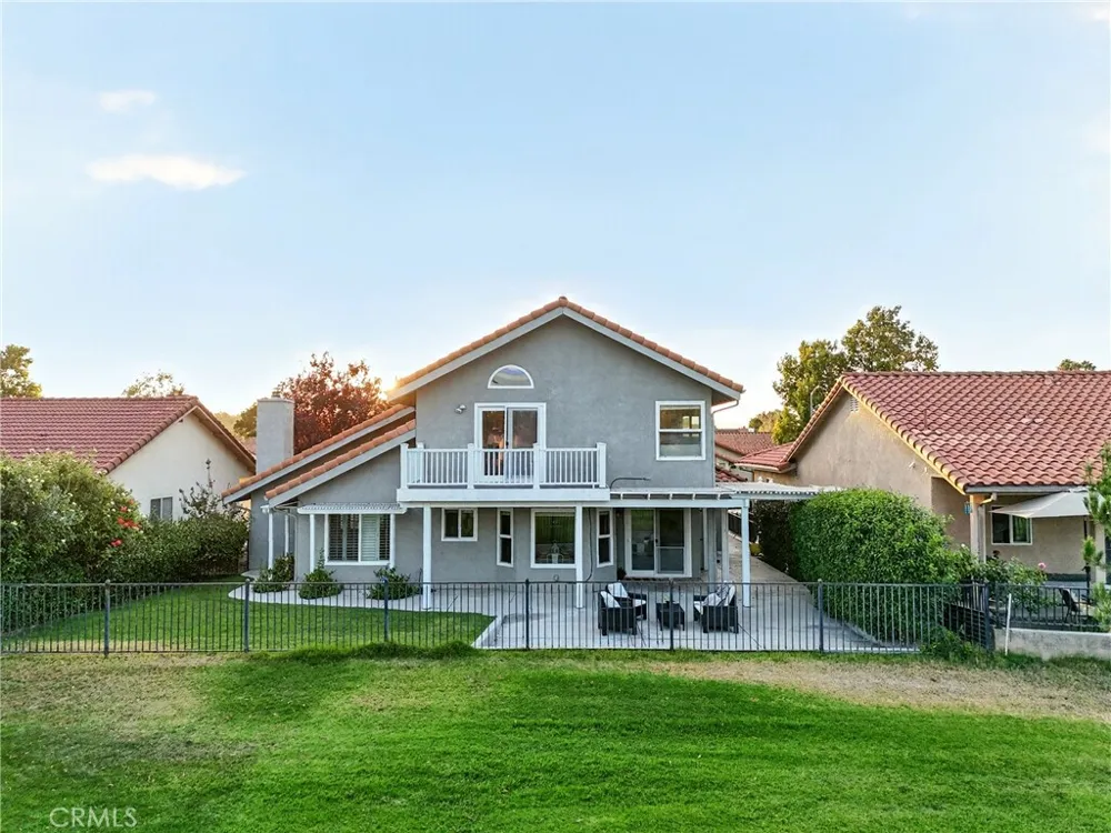 928 Saint Ann Paso Robles, CA 93446