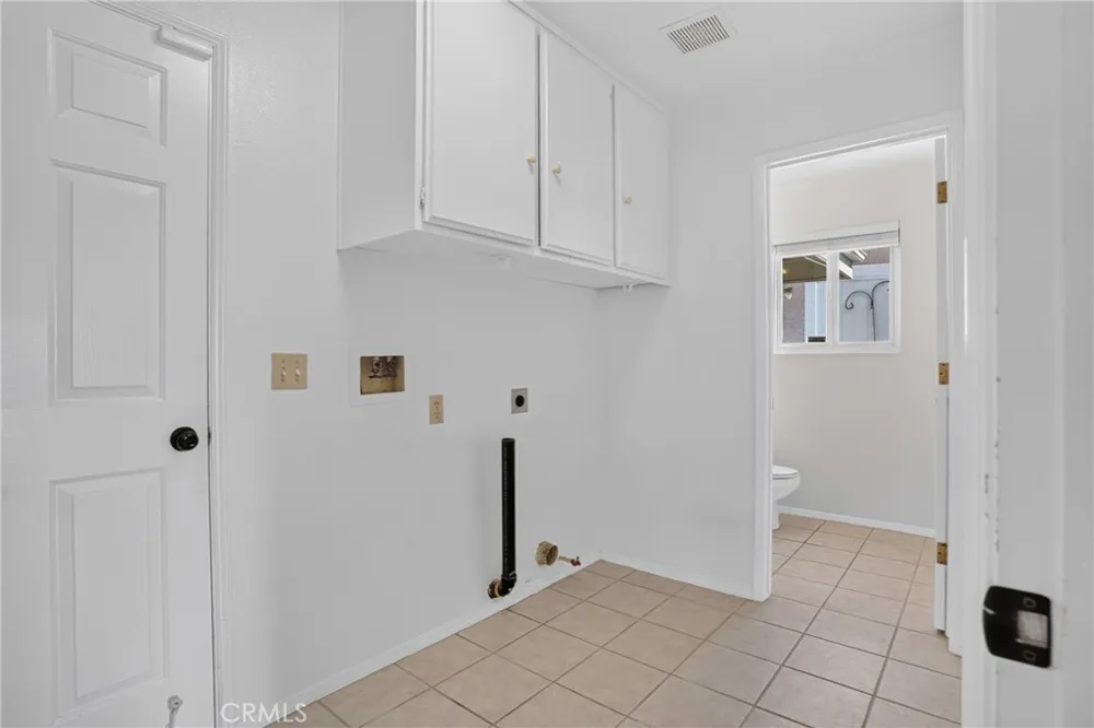 928 Saint Ann Paso Robles, CA 93446