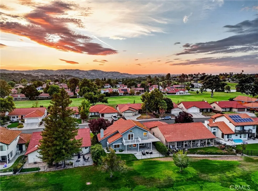 928 Saint Ann Paso Robles, CA 93446