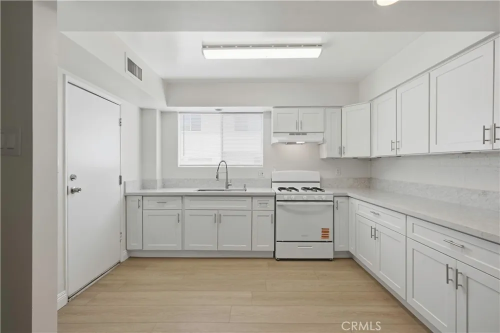 3901 Union Bakersfield, CA 93305