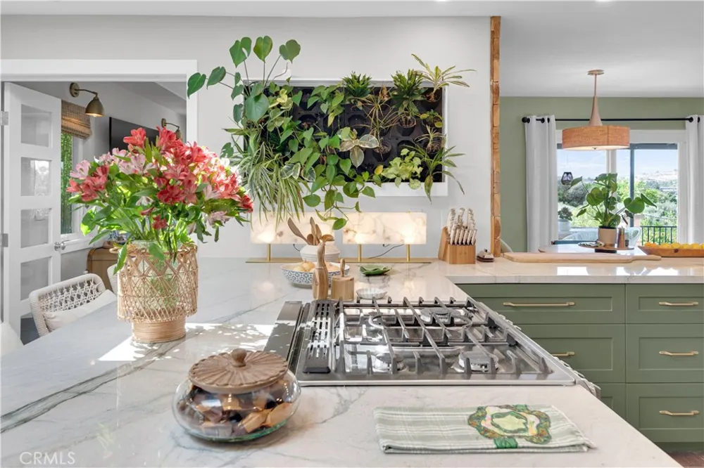 1519 Las Brisas Paso Robles, CA 93446