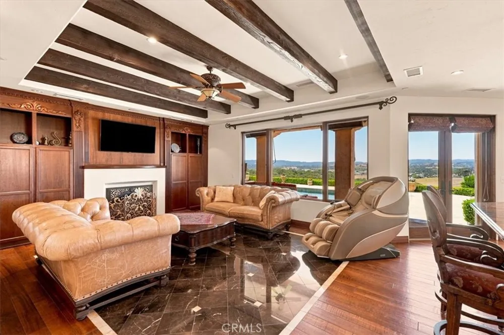 1690 Burnt Rock Templeton, CA 93465