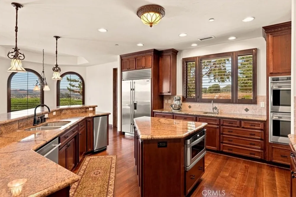 1690 Burnt Rock Templeton, CA 93465