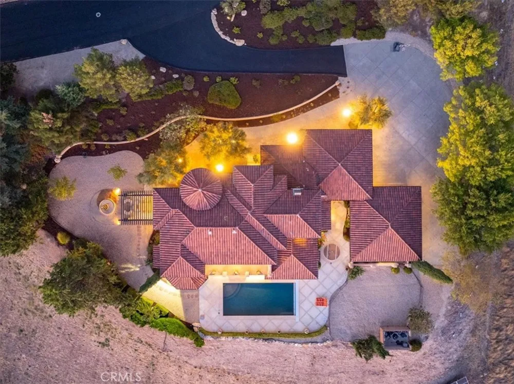 1690 Burnt Rock Templeton, CA 93465