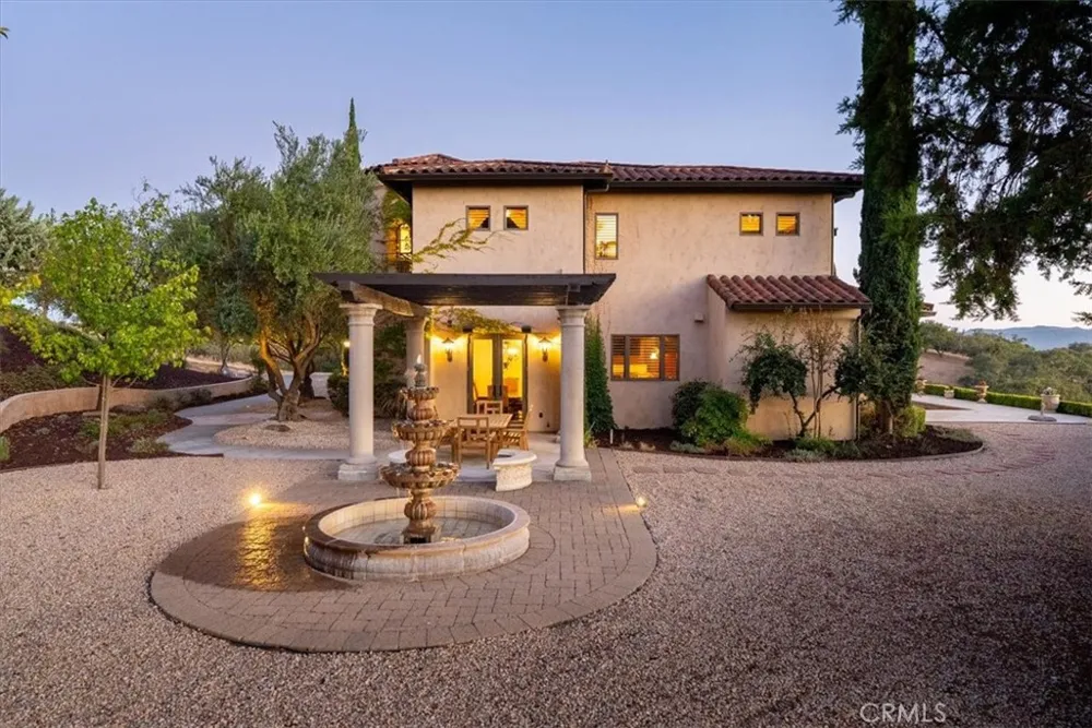 1690 Burnt Rock Templeton, CA 93465