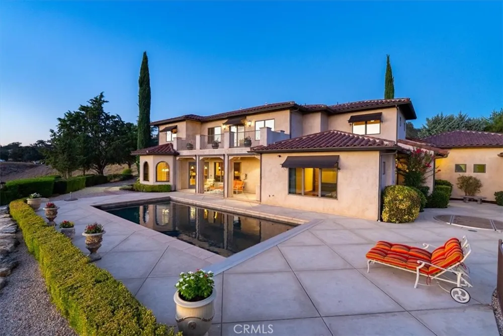 1690 Burnt Rock Templeton, CA 93465