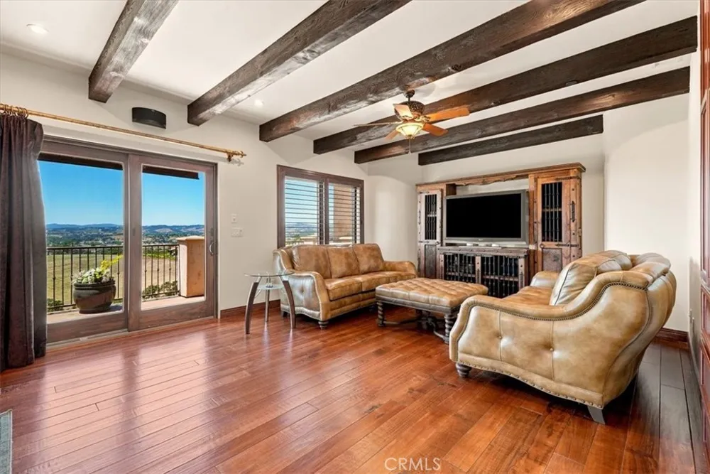 1690 Burnt Rock Templeton, CA 93465