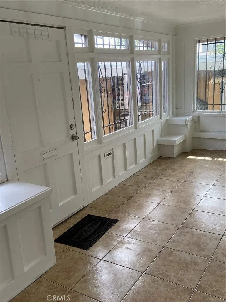 1331 Atlantic Avenue Long Beach, CA 90813