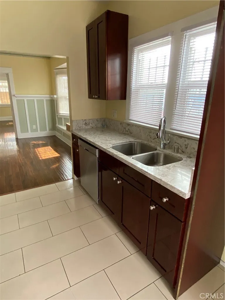 1331 Atlantic Avenue Long Beach, CA 90813