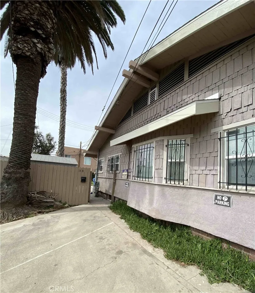1331 Atlantic Avenue Long Beach, CA 90813