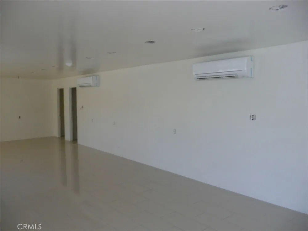 1331 Atlantic Avenue Long Beach, CA 90813