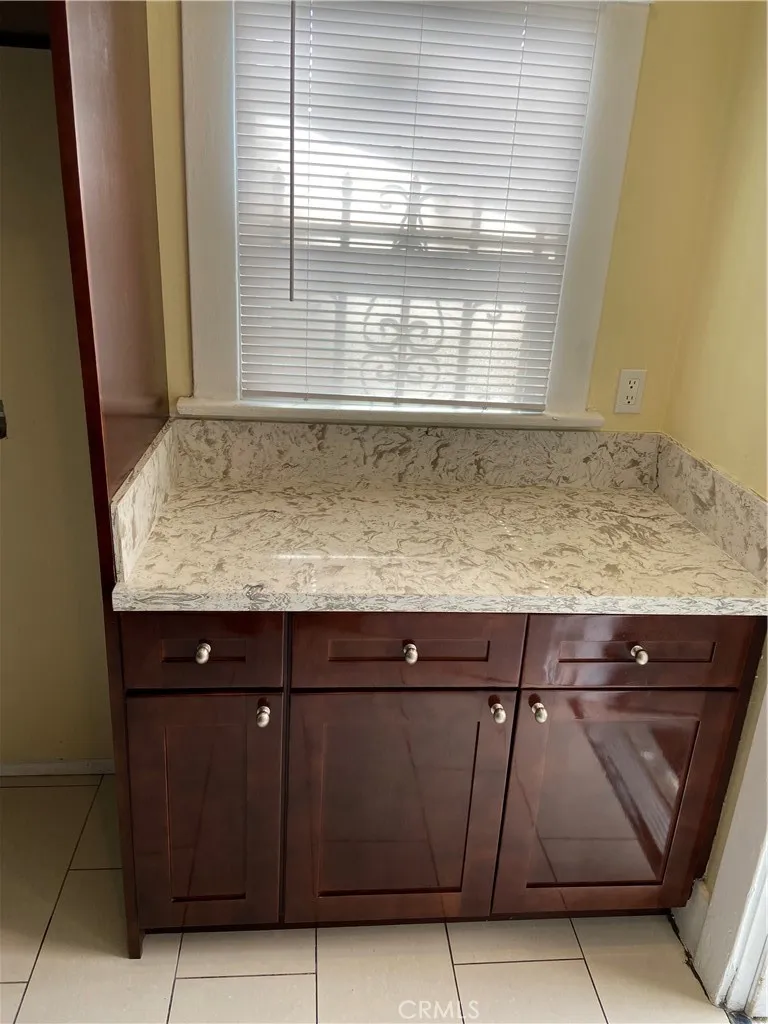 1331 Atlantic Avenue Long Beach, CA 90813