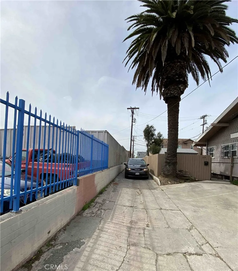 1331 Atlantic Avenue Long Beach, CA 90813